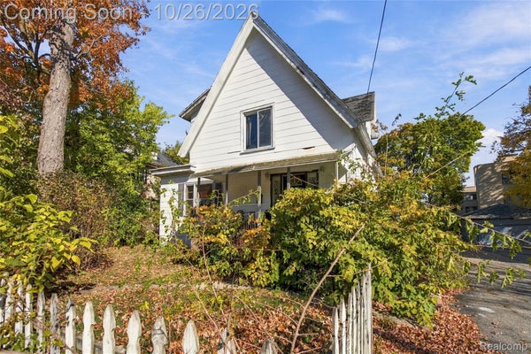 823 AVON ST, FLINT, MI 48503 - Image d0a9e4db264b0524460b069b16b88113/1069404474