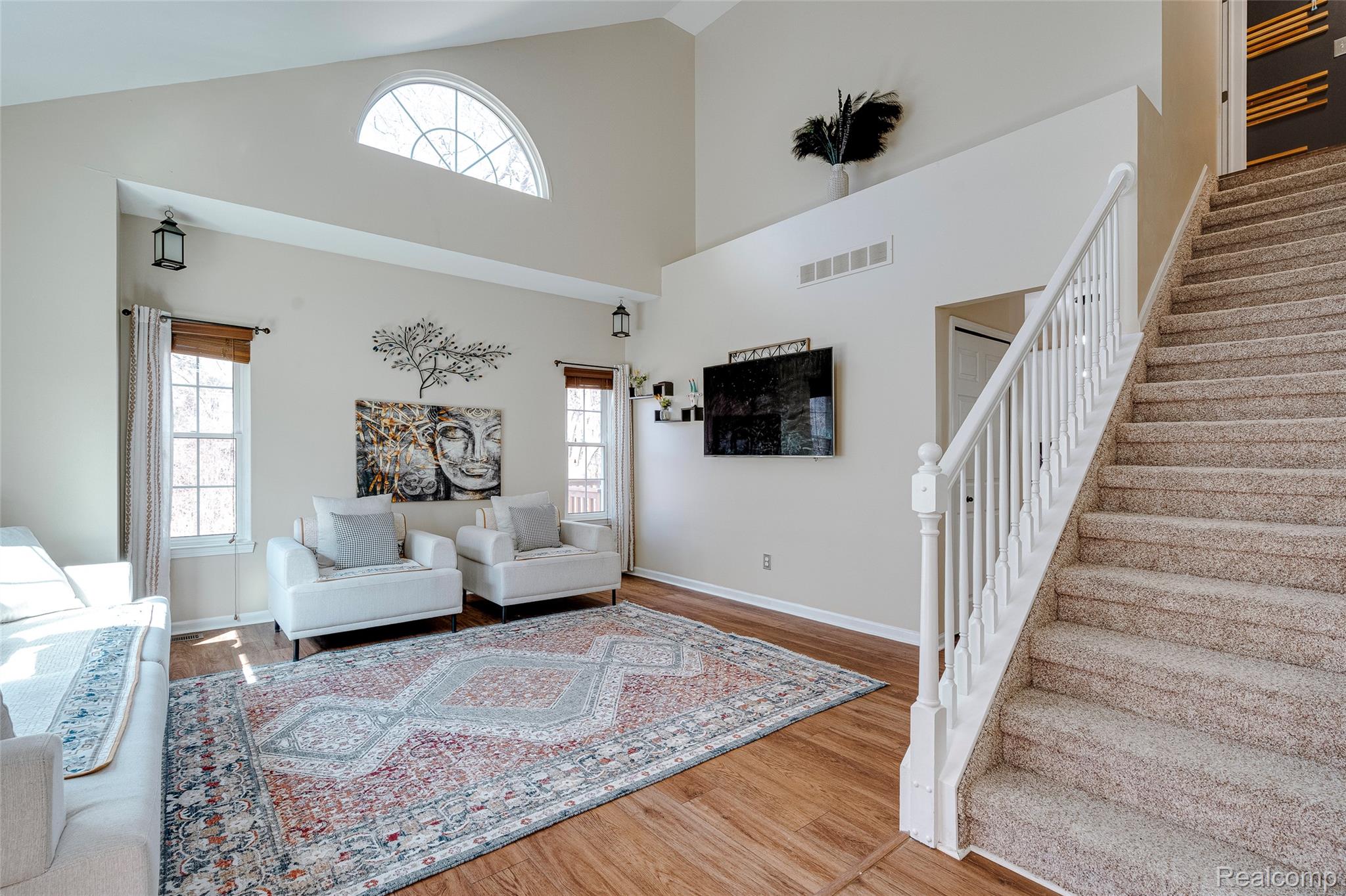 38302 Saratoga Circle