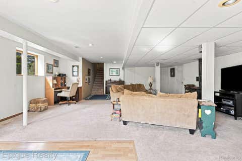 Tiny photo for 11315 Lippincott Boulevard E, Davison Township, MI 48423 (MLS # 20261065161)