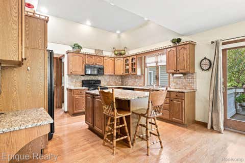 Tiny photo for 11315 Lippincott Boulevard E, Davison Township, MI 48423 (MLS # 20261065161)