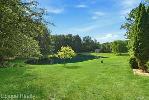 Tiny photo for 11315 Lippincott Boulevard E, Davison Township, MI 48423 (MLS # 20261065161)