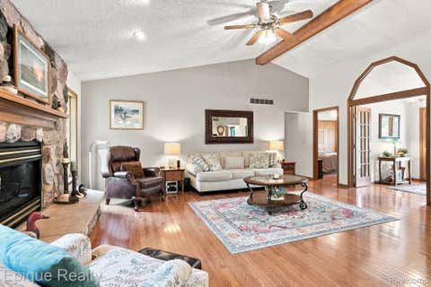 Tiny photo for 11315 Lippincott Boulevard E, Davison Township, MI 48423 (MLS # 20261065161)