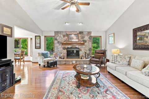 Tiny photo for 11315 Lippincott Boulevard E, Davison Township, MI 48423 (MLS # 20261065161)