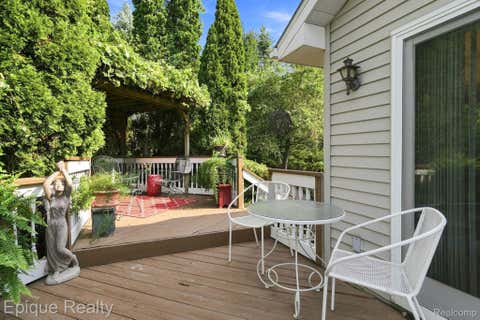 Tiny photo for 11315 Lippincott Boulevard E, Davison Township, MI 48423 (MLS # 20261065161)