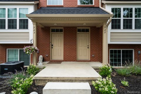 Photo of 549 Village Lane, Milford Village, MI 48381 (MLS # 20261026410)