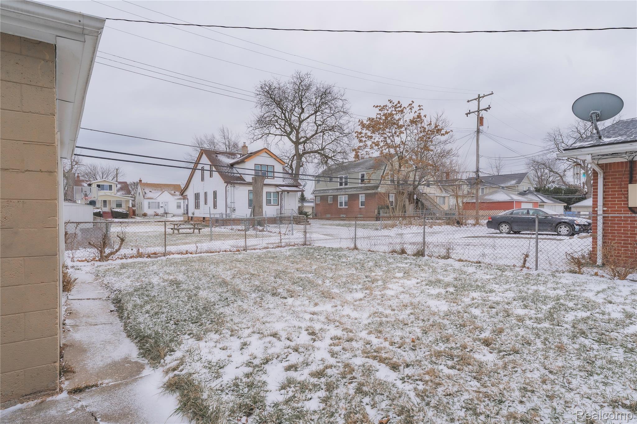 1623 Electric Avenue