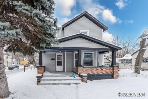 922 Burton Street SW Wyoming City MI 49509