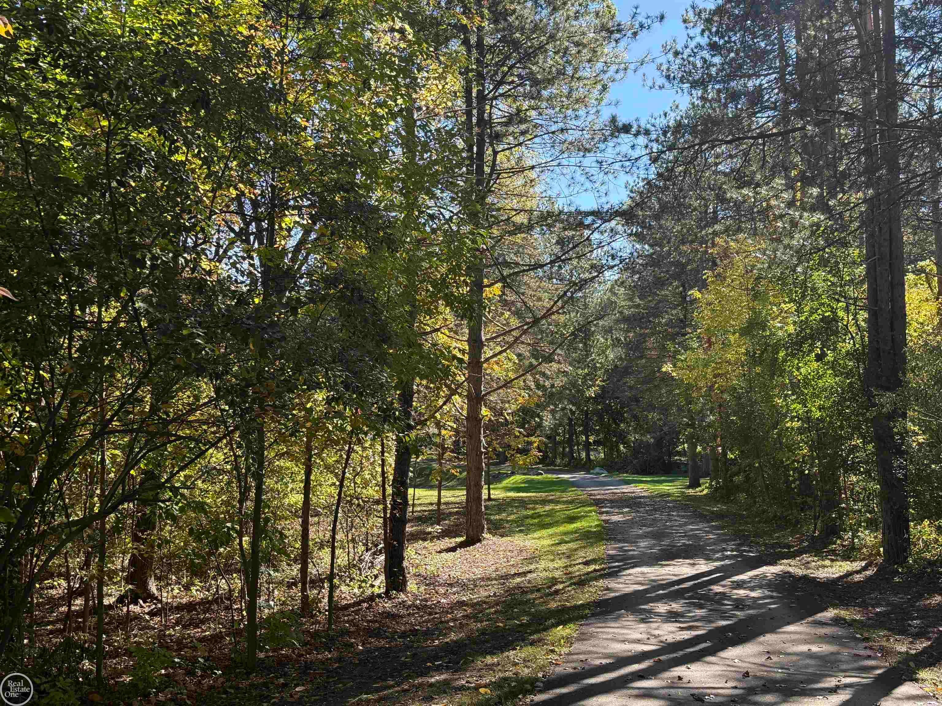 306 N Hurd Road