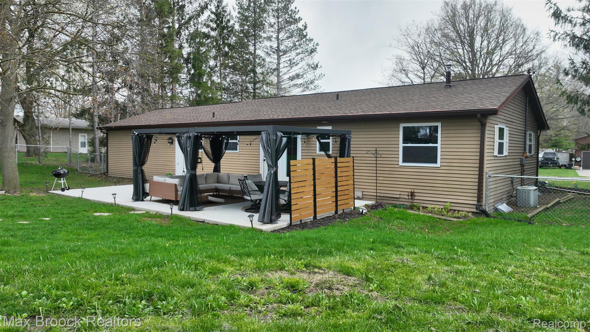 8040 Garwood Drive
