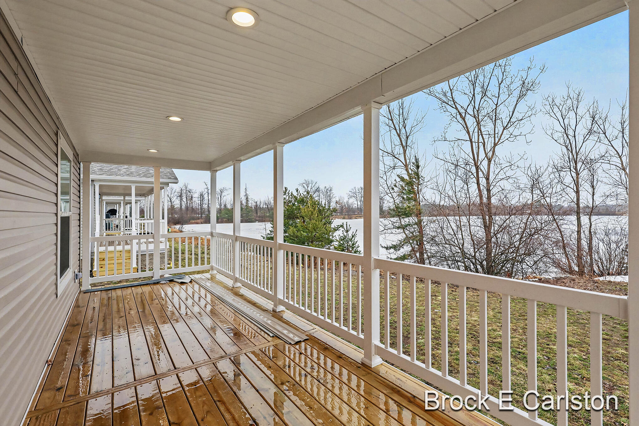 1283 E Ellis Road 31