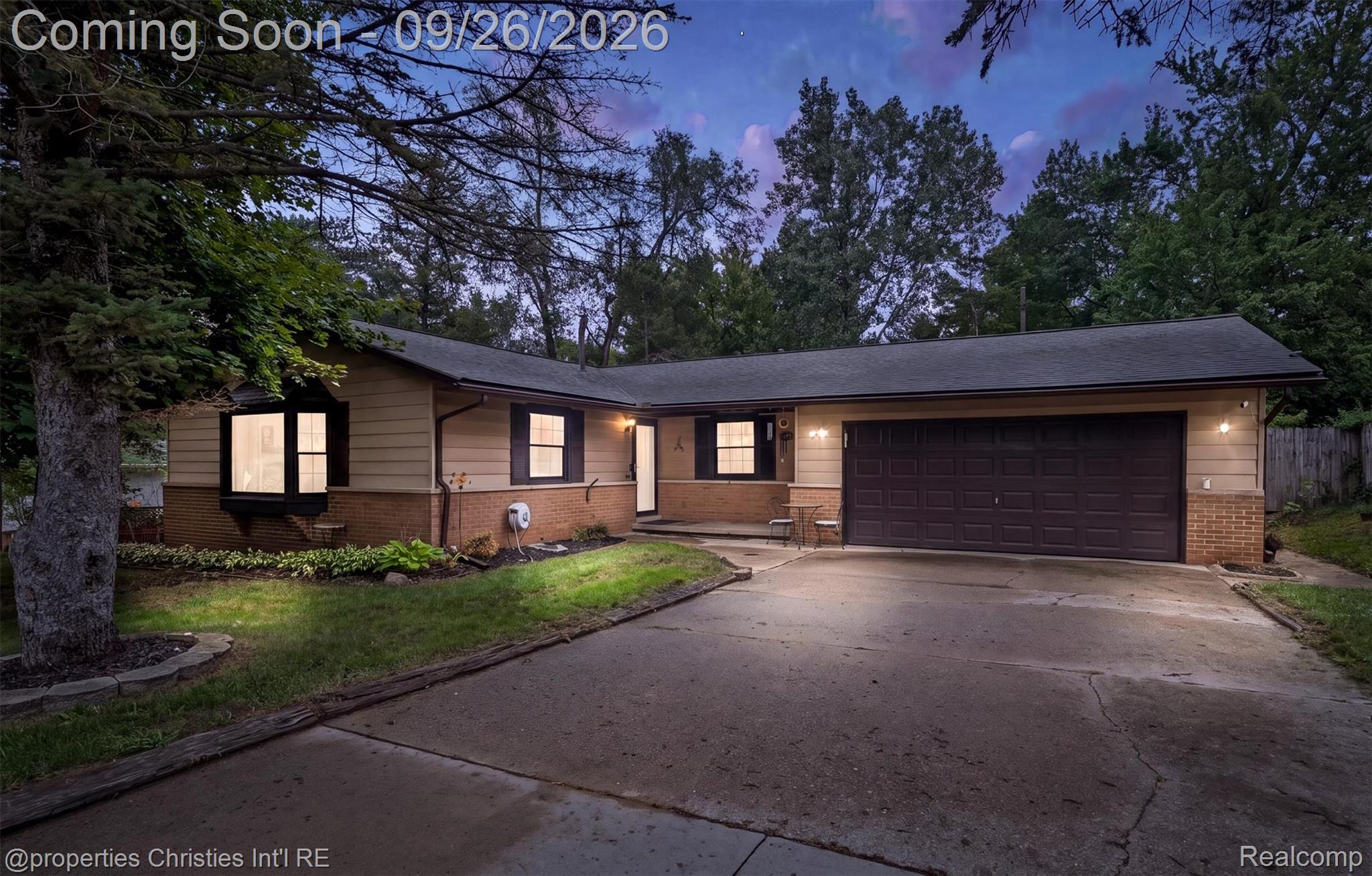 225 S Williams Lake Road