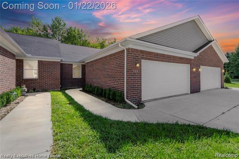 302 HIDDEN HARBOR Way 25 Marine City City MI 48039