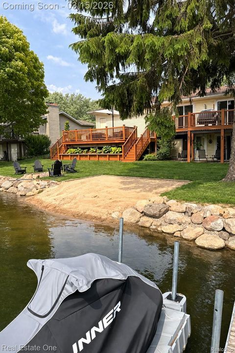 Tiny photo for 10846 Colony Road, Putnam Township, MI 48169 (MLS # 20261014676)