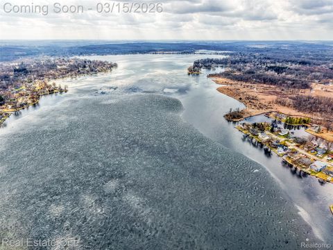 Tiny photo for 10846 Colony Road, Putnam Township, MI 48169 (MLS # 20261014676)