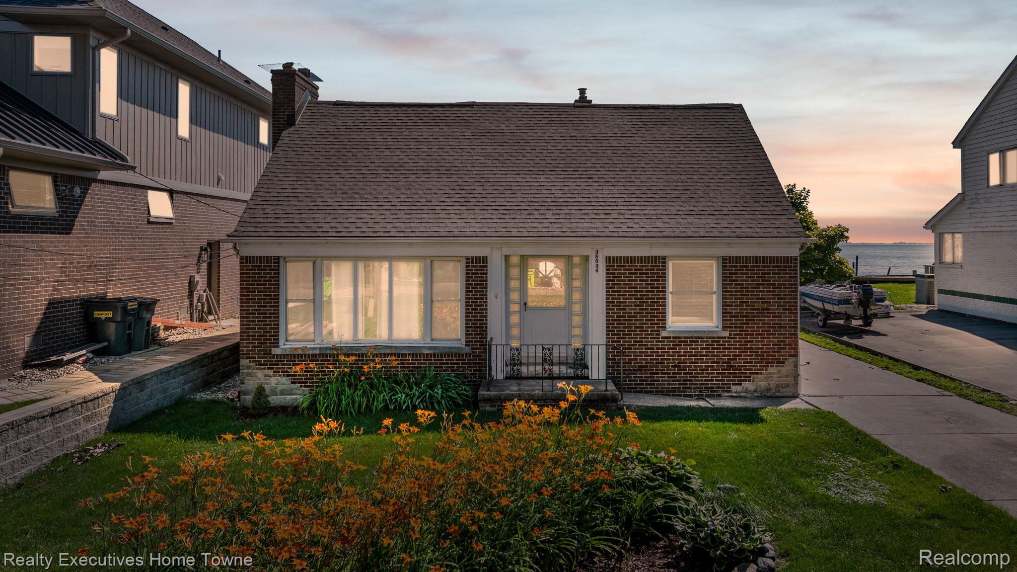 38536 Lakeshore Drive
