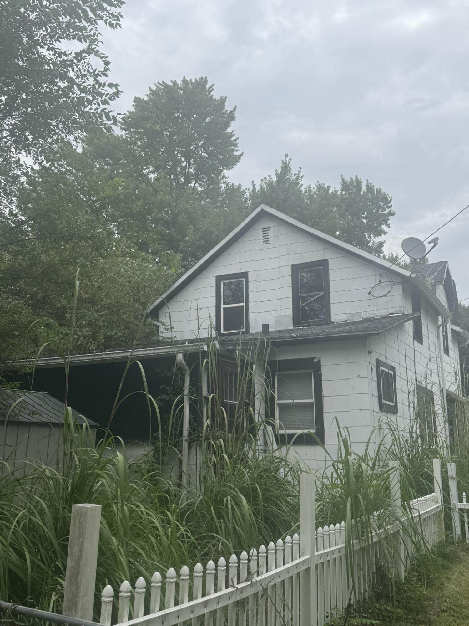 33 N Burdge Street