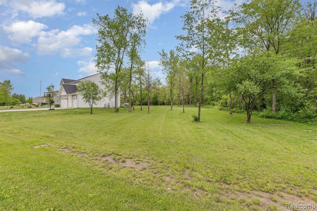 7302 Geraldine Circle