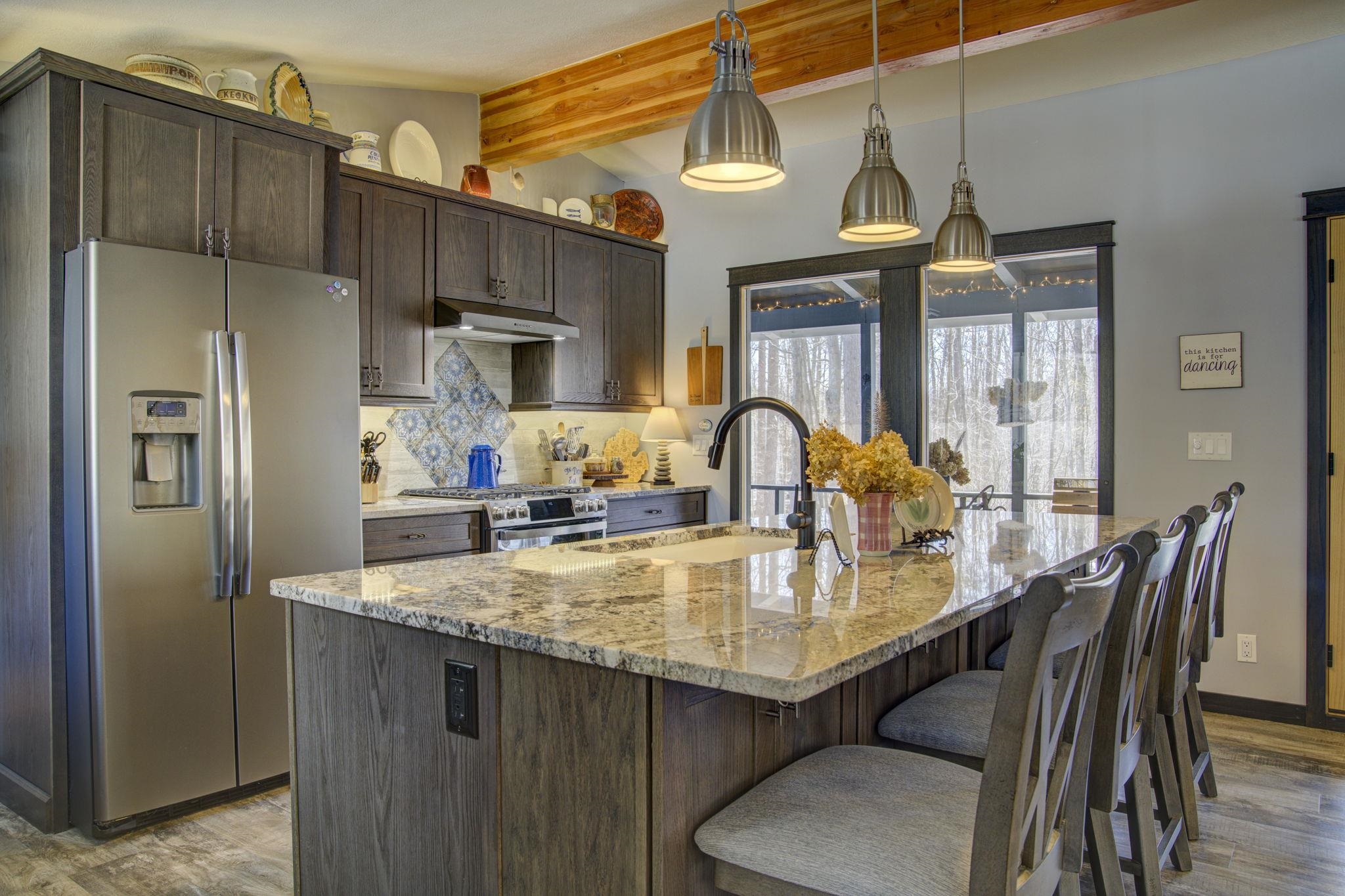 2706 E Cedar Valley Road