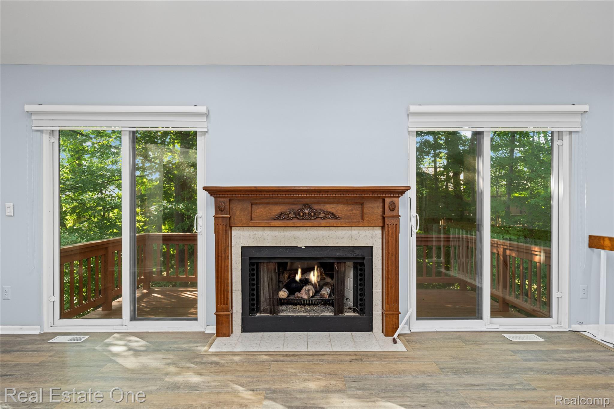 7332 Meadowridge Circle