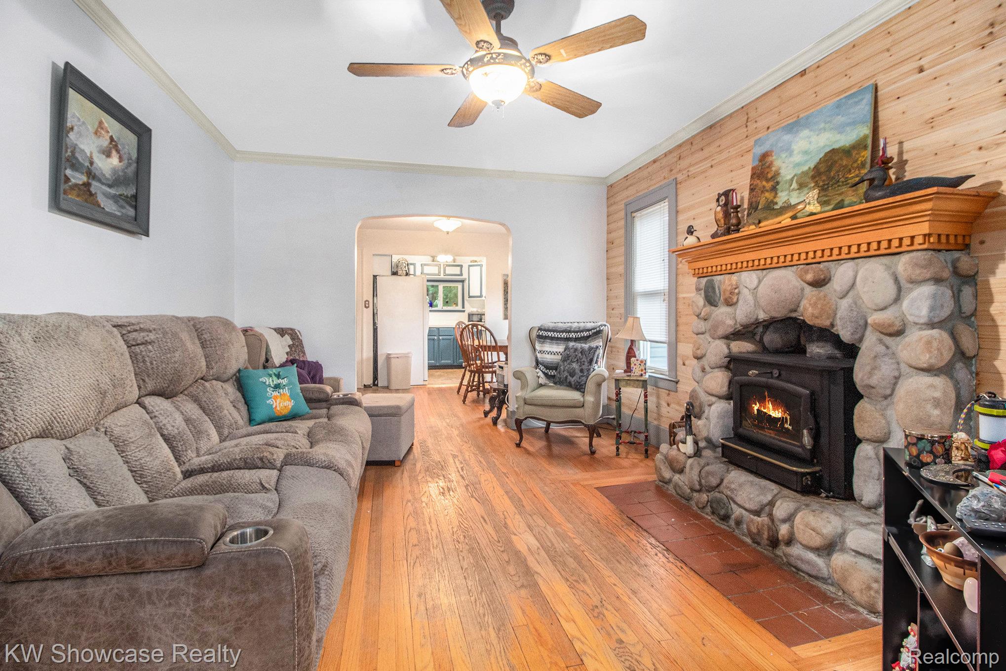 4882 Elizabeth Lake Road