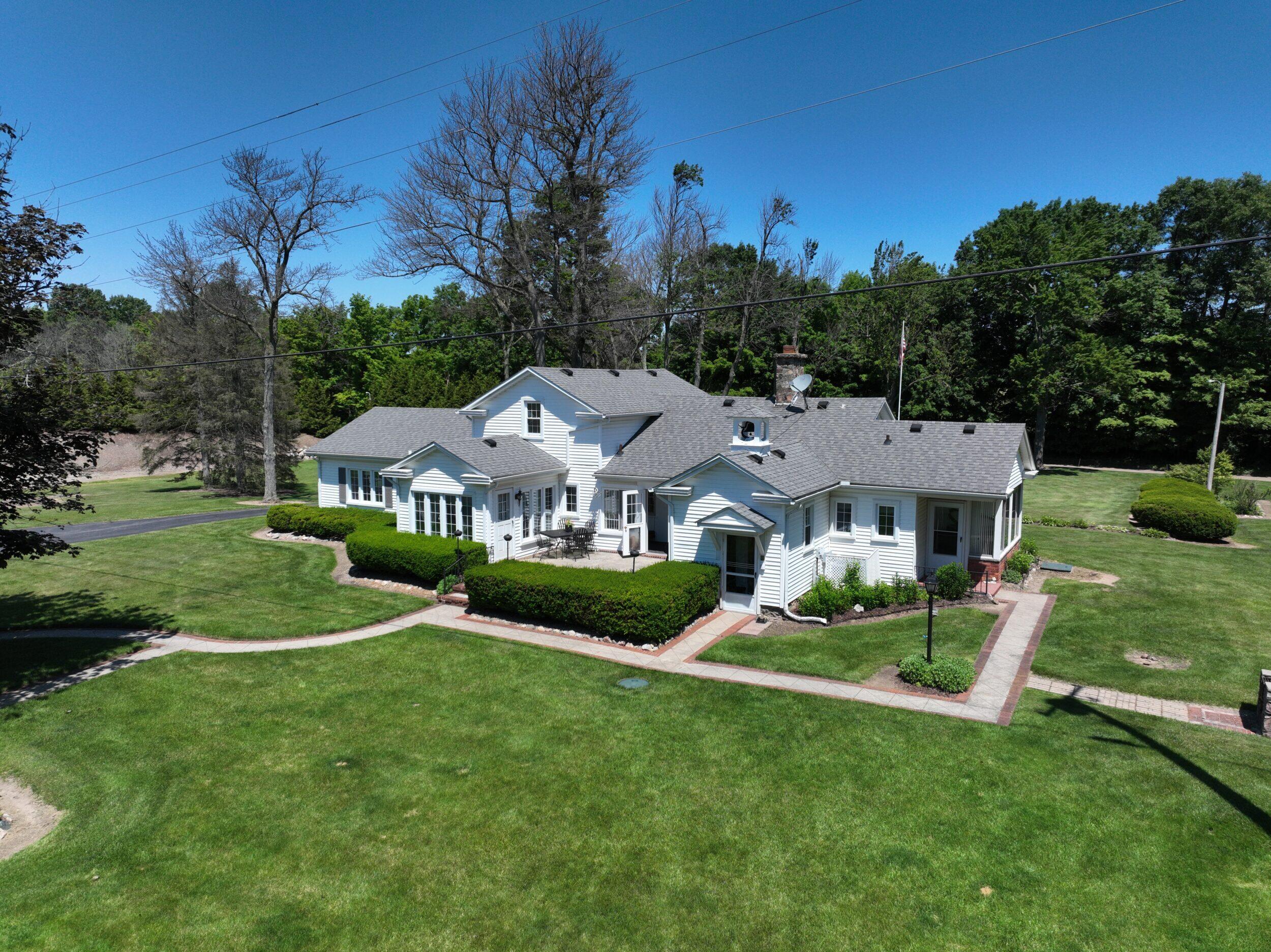 3371 Noble Road