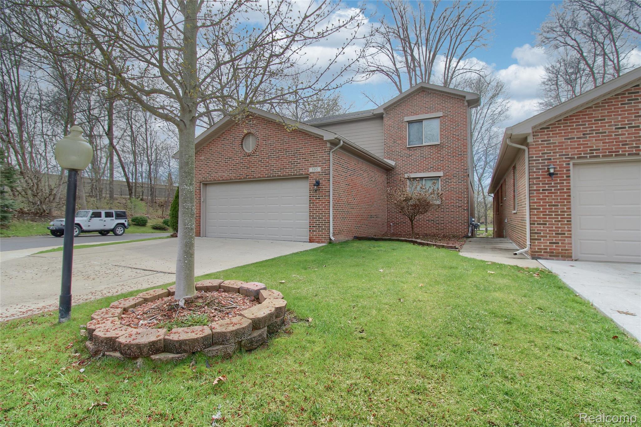 505 Willow Drive 26