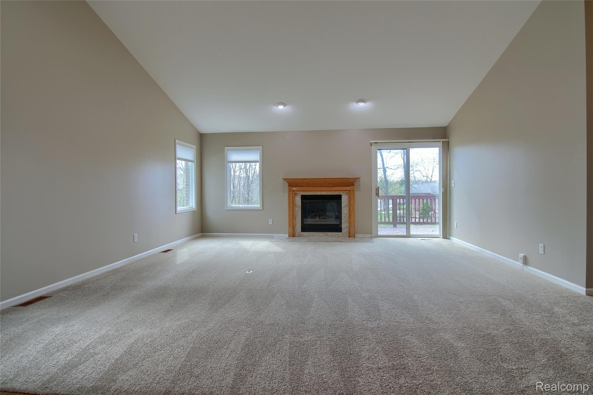 505 Willow Drive 26