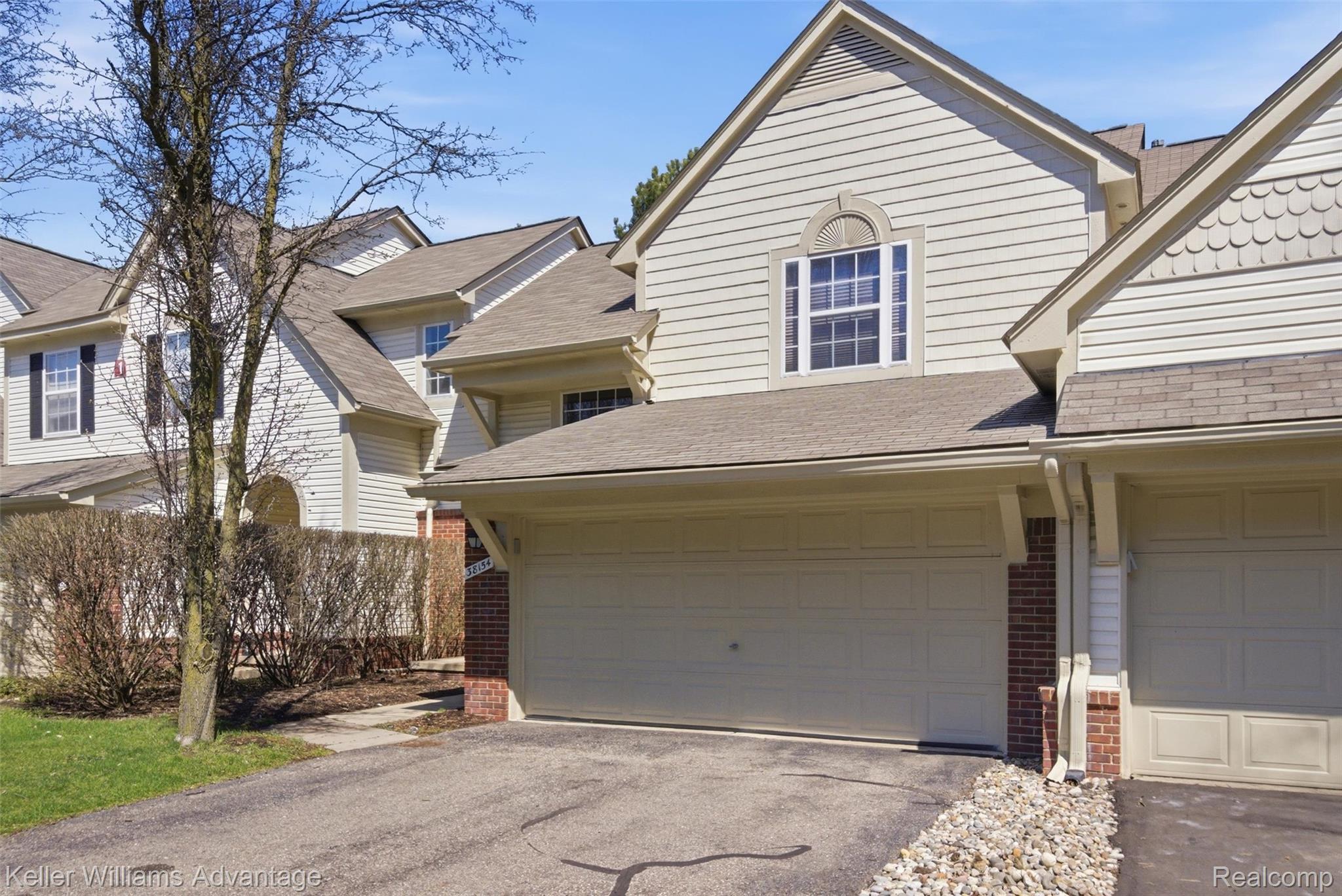 38154 Saratoga Circle