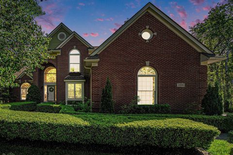 4804 EAGLE SPRINGS Court Independence Charter Township MI 48348