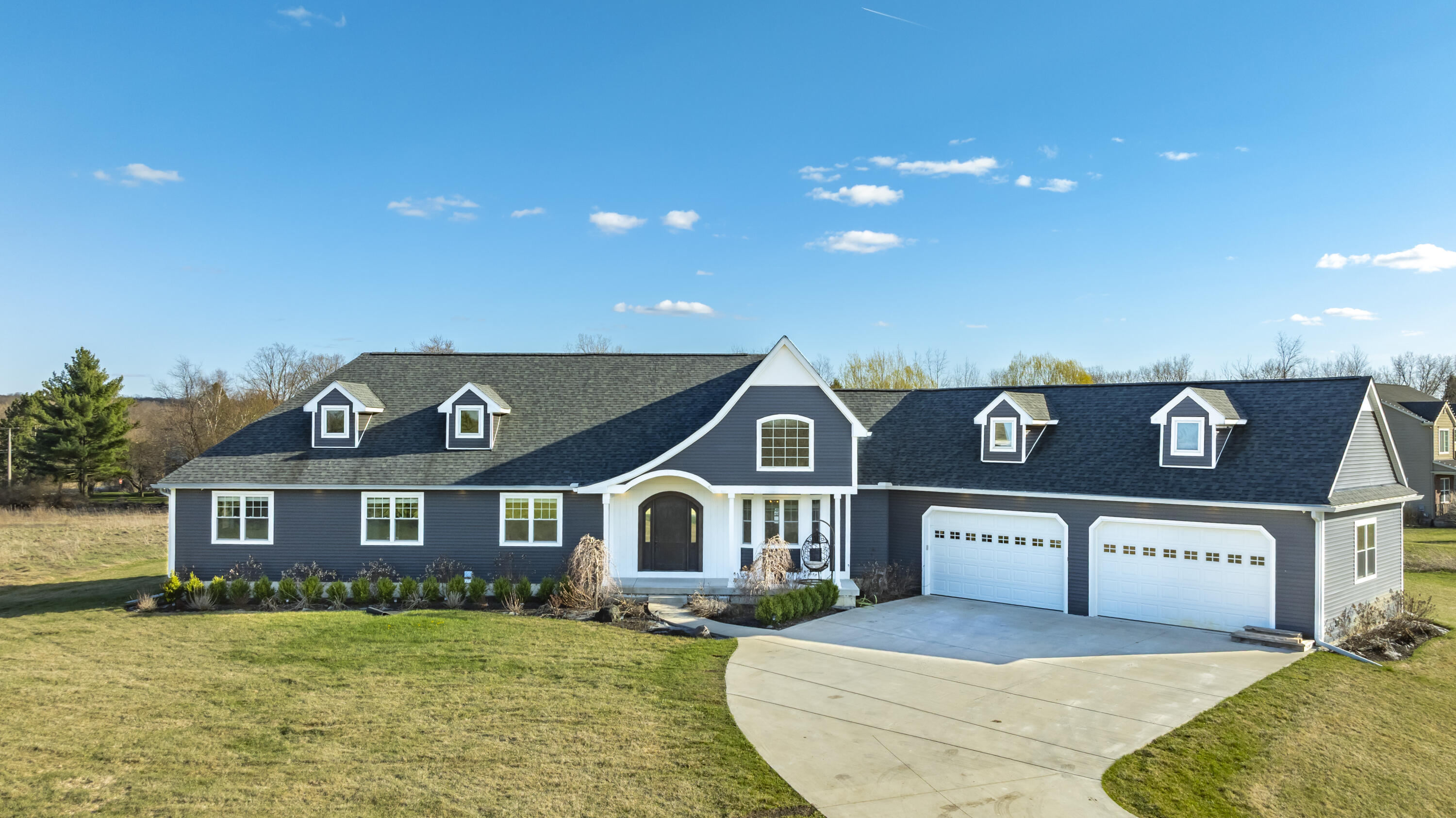10914 Doves Point