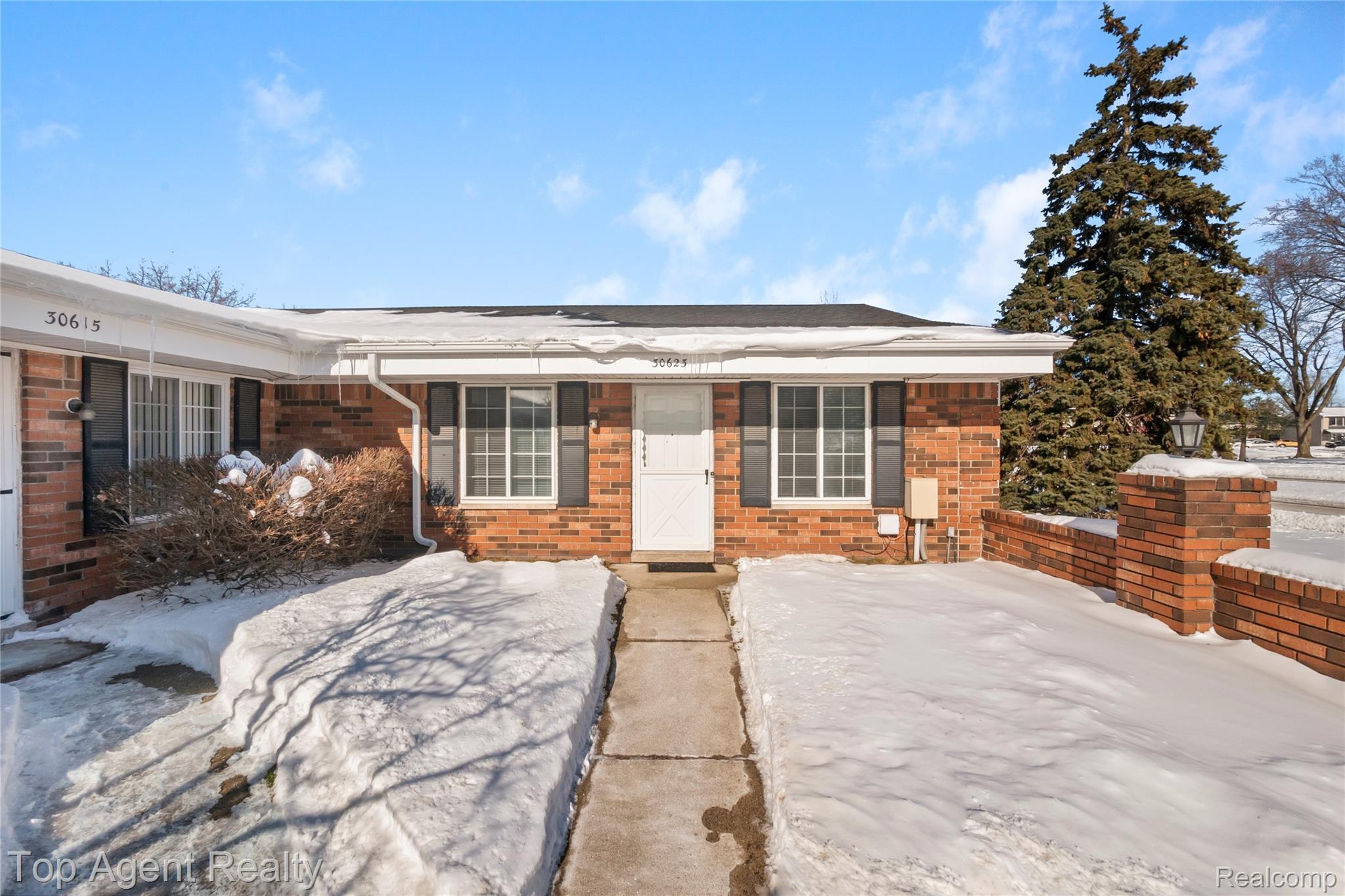 30623 Washington Boulevard