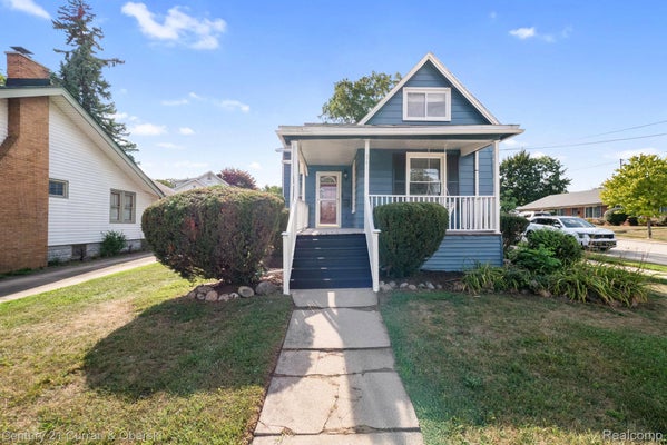 261 N MILL ST, PLYMOUTH, MI 48170 - Image d12ef8fdab863dfd55ed3ae7920be3b3/374616758