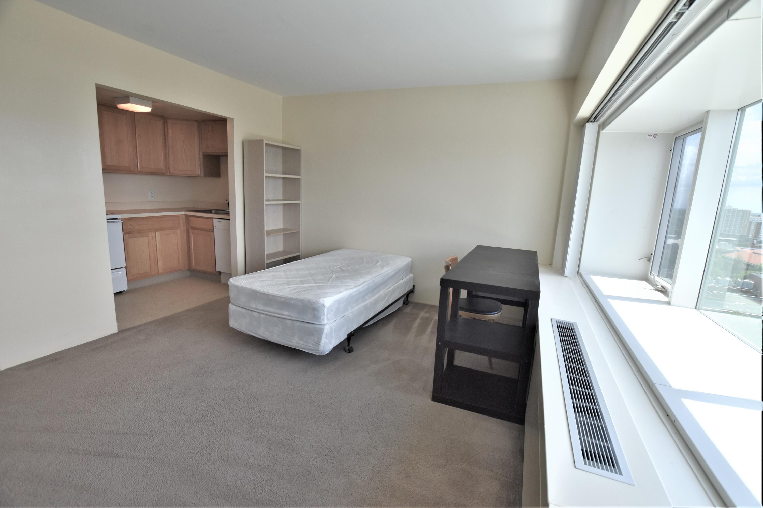 555 E William Street 22L