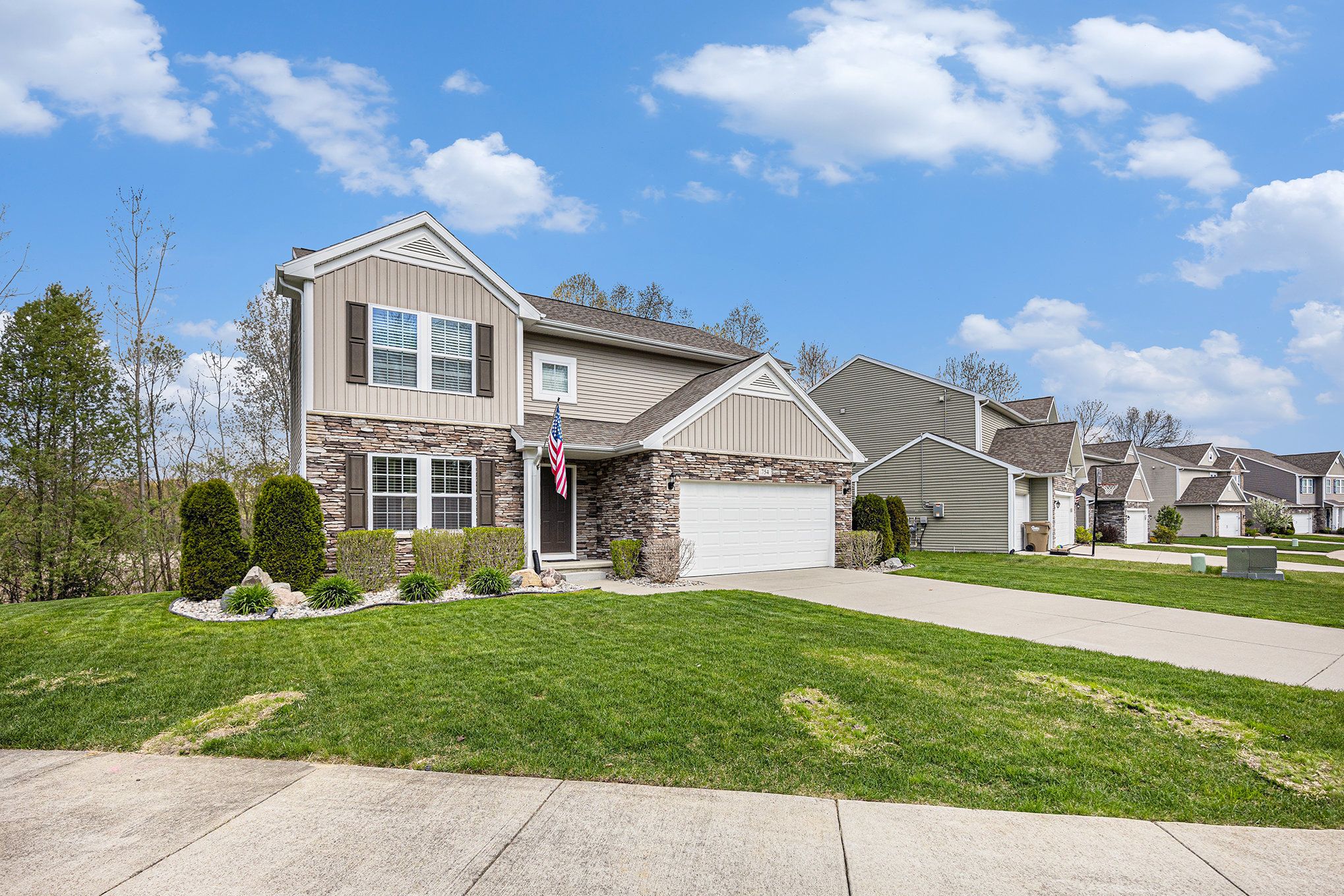 754 AUTUMN VALLEY Drive