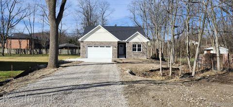 15833 Marilyn Avenue Plymouth Charter Township MI 48170