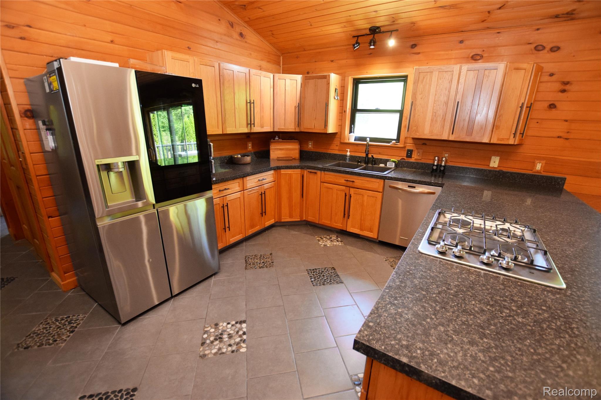 5298 Clear Lake Road