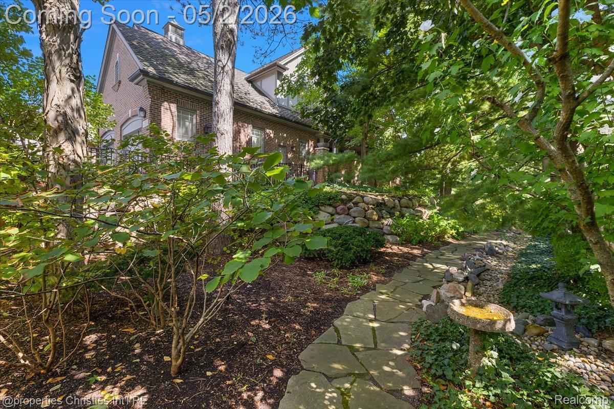 4054 Cranbrook Court