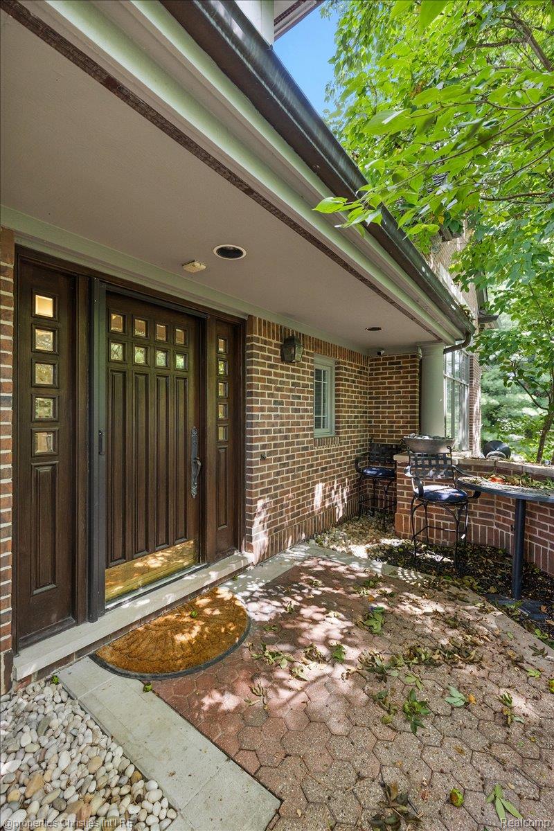 4054 Cranbrook Court