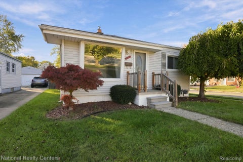 Tiny photo for 24841 Hayes Avenue, Eastpointe City, MI 48021 (MLS # 20261085259)