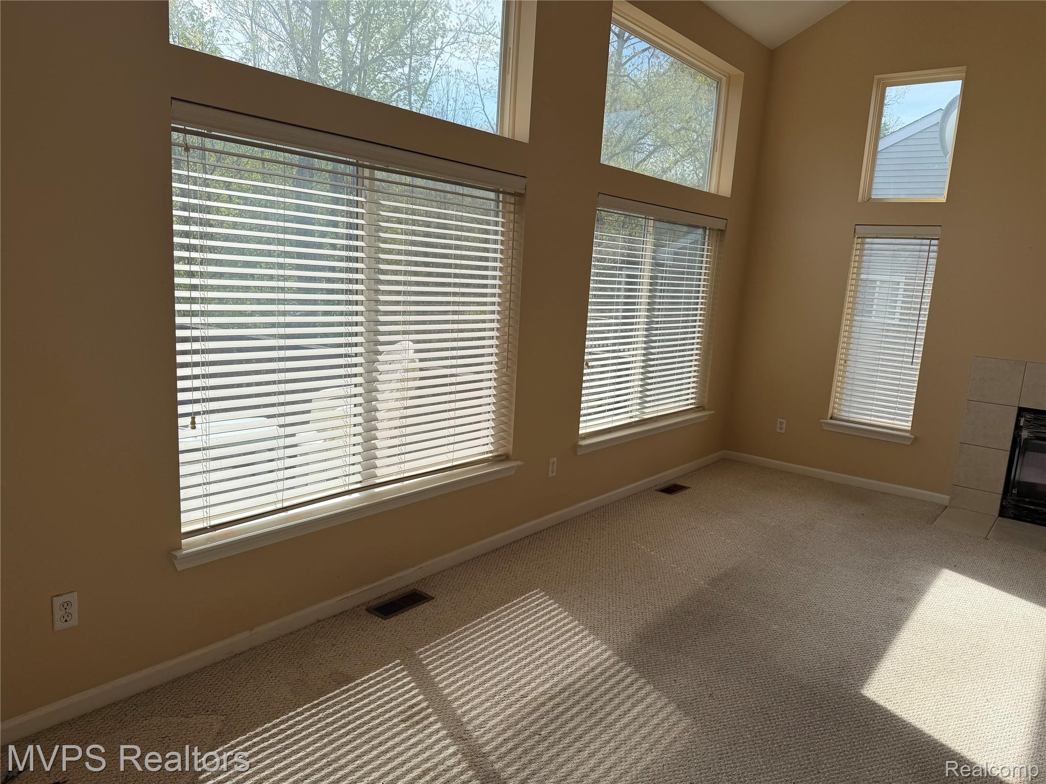 840 Andover Woods Drive