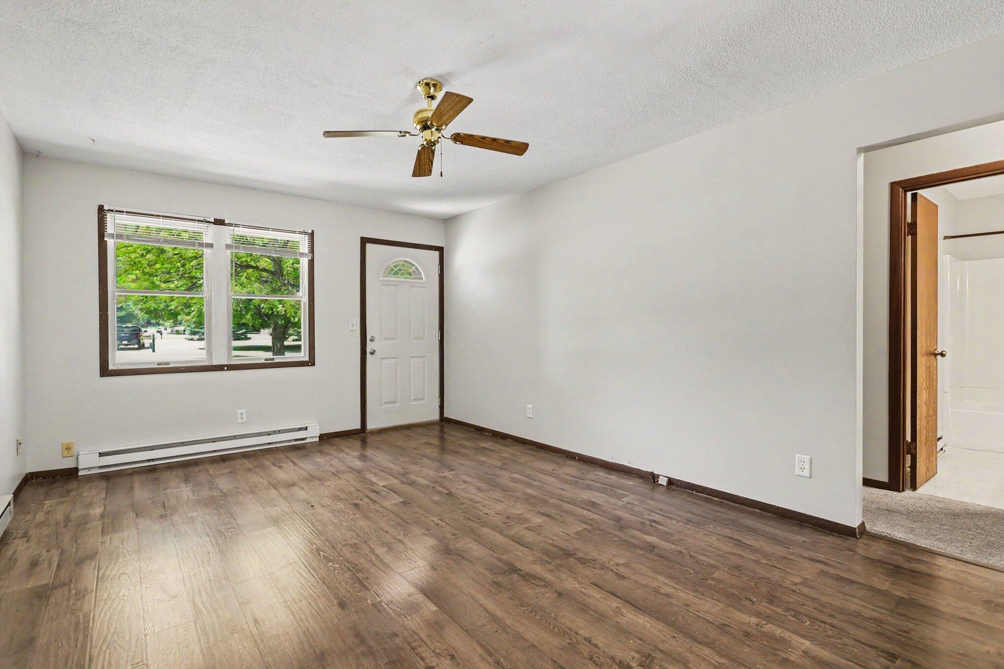 1575 Pheasant Run