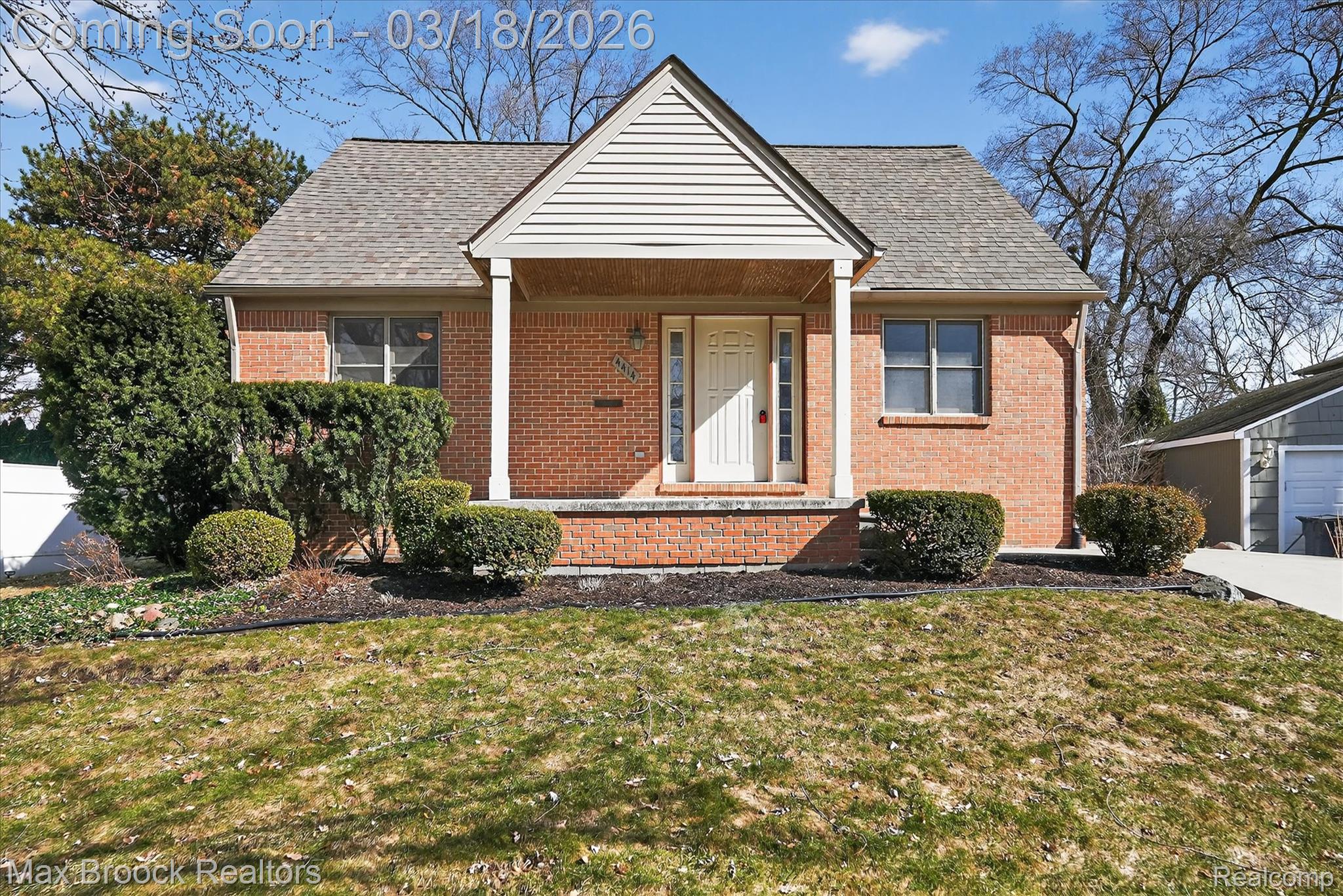 4414 Robinwood Avenue