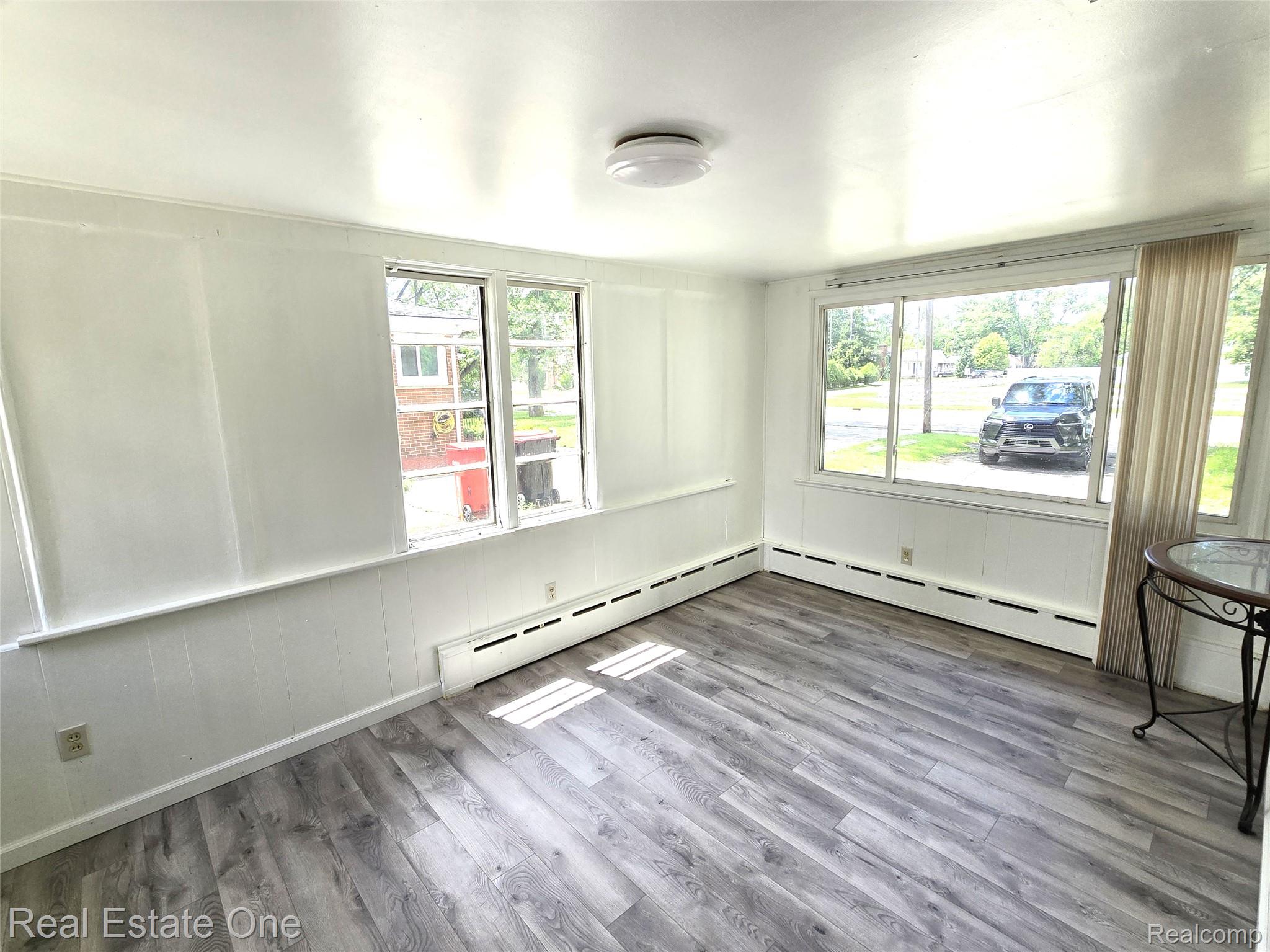 20980 Evergreen Road