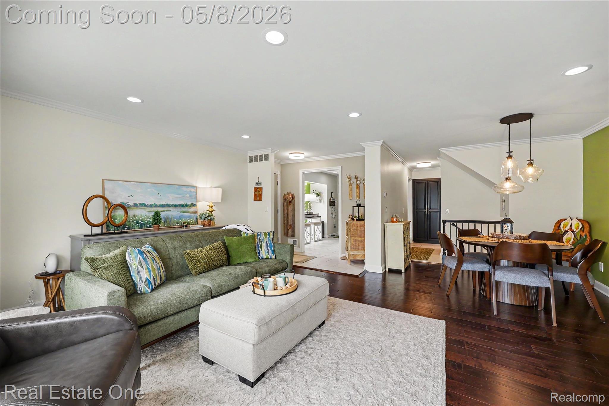 1118 Kings Cove Drive