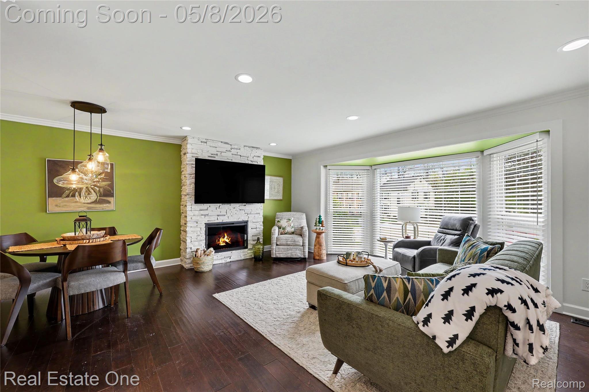1118 Kings Cove Drive