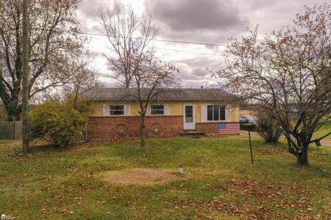 4807 Briggs Road Marathon Township MI 48464