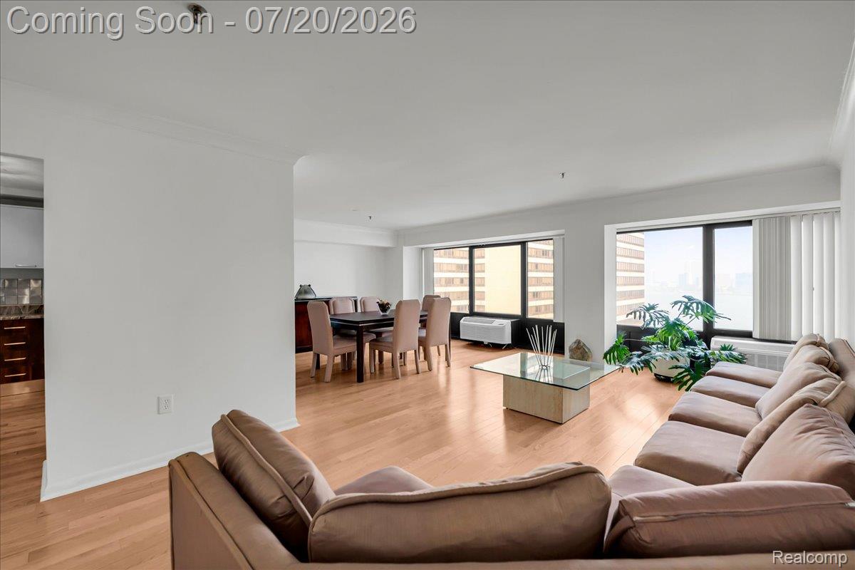 1001 W Jefferson Avenue 13B