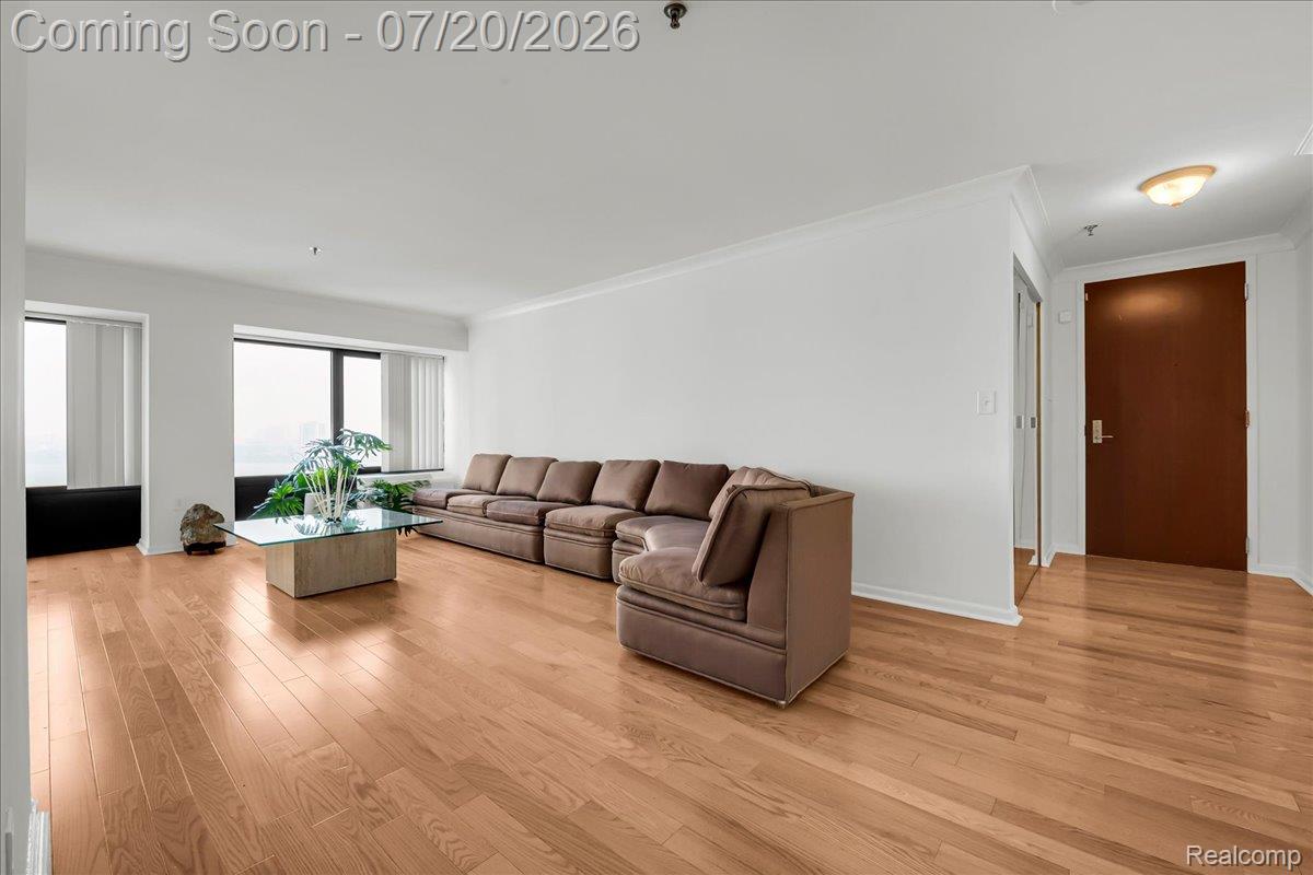 1001 W Jefferson Avenue 13B