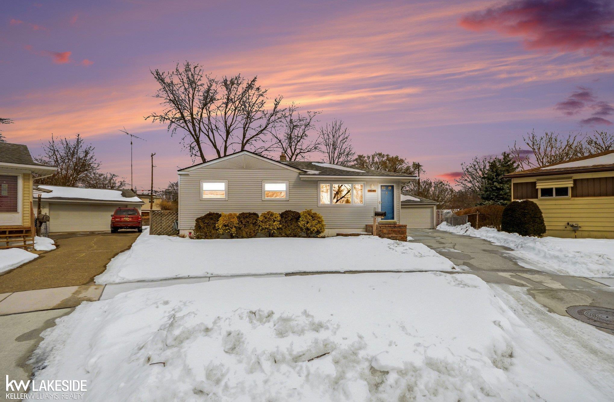 14921 Eleanor Avenue