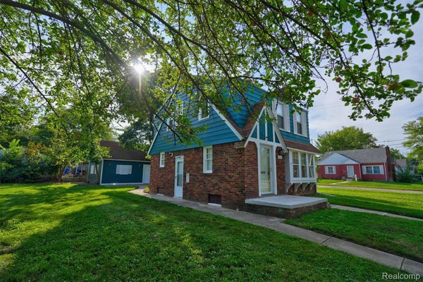 3517 NORWOOD DR, FLINT, MI 48503 - Image d16d8cb158da06a148d15fa804325874/1095904176
